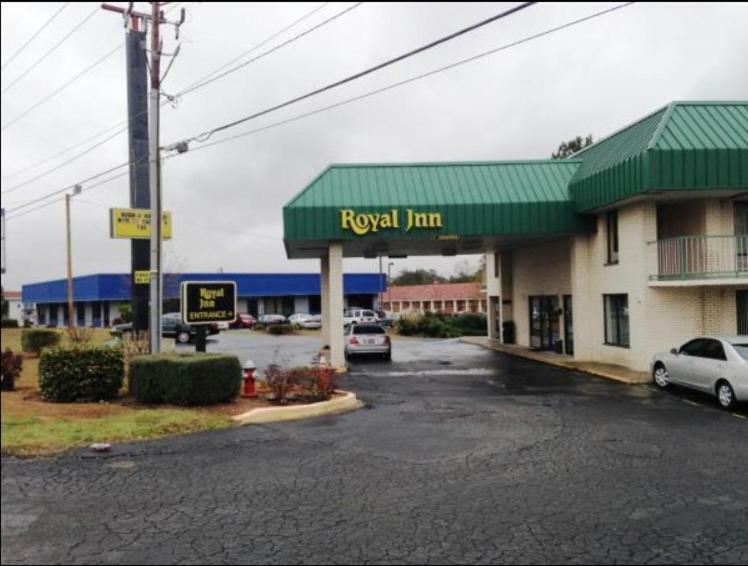 Royal Inn Columbia/Fort Jackson Exteriör bild
